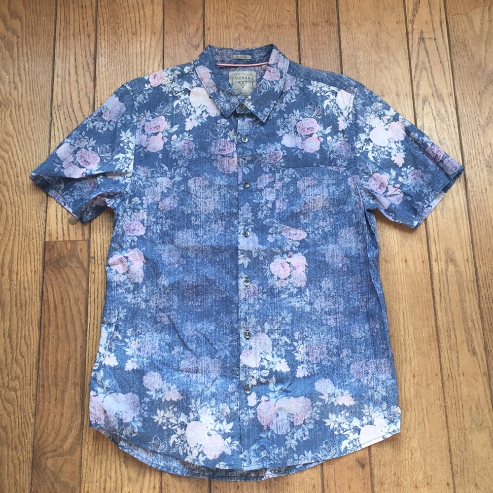 Guess Mens Floral Print Button Up Shirt